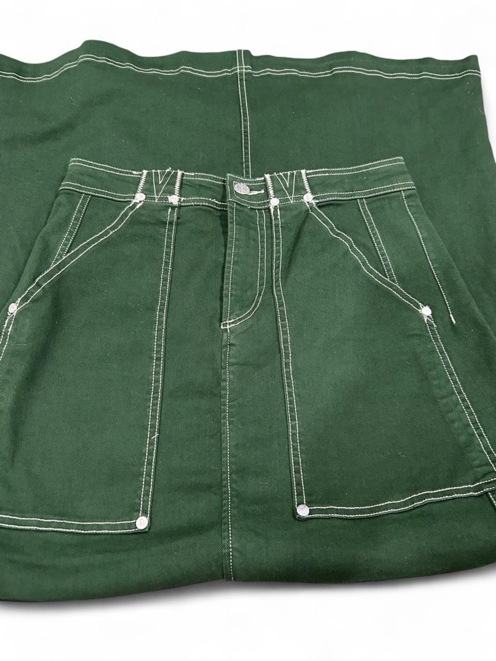 Pilcro green denim maxi skirt with slit and pockets. Size: 2 #denim #maxiskirt # - Picture 6 of 8